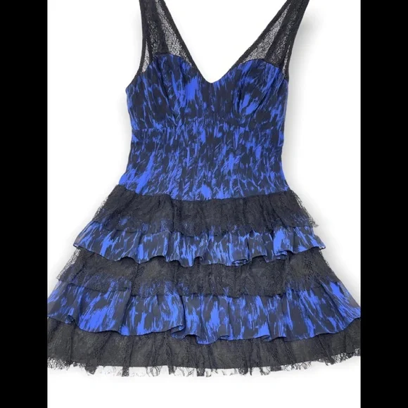 🛍️SALE🛍️ GUESS Black & Cobalt Blue Ruffled Lace Tiered Mini Dress - Picture 4 of 12